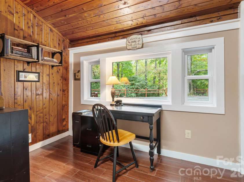 239 Cheulah Road, Brevard, NC 28712.  MLS# CAR4428226, YatesRealty ID 56061. 