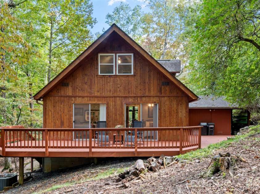 239 Cheulah Road, Brevard, NC 28712.  MLS# CAR4428226, YatesRealty ID 56061. 