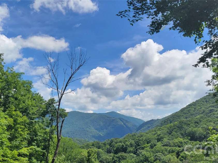 340 Wayah Zooshuga Road, Maggie Valley, NC 28751.  MLS# CAR4432934, YatesRealty ID 56062. 