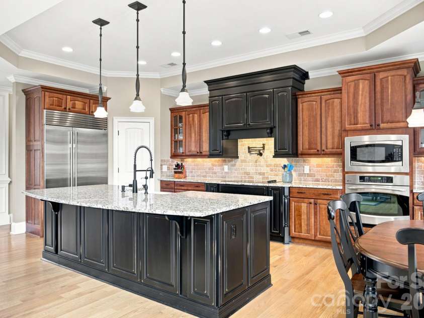 162 Sagemore Road, Mooresville, NC 28117.  MLS# CAR4433487, YatesRealty ID 56063. 