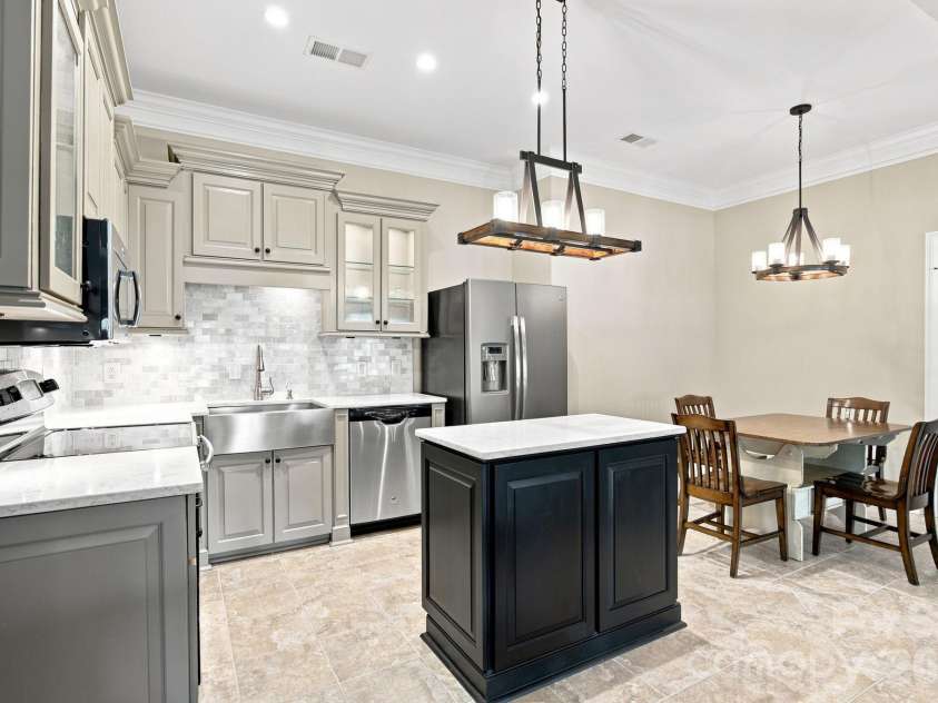 162 Sagemore Road, Mooresville, NC 28117.  MLS# CAR4433487, YatesRealty ID 56063. 