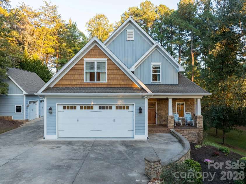 5596 Bridgewater Drive, Granite Falls, NC 28630.  MLS# CAR4430004, YatesRealty ID 56066. 