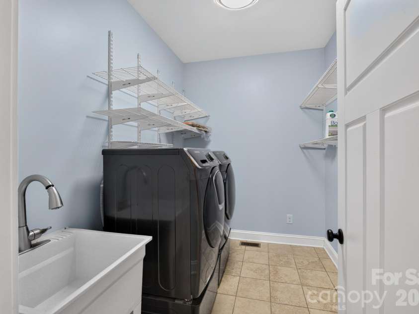 5596 Bridgewater Drive, Granite Falls, NC 28630.  MLS# CAR4430004, YatesRealty ID 56066. 