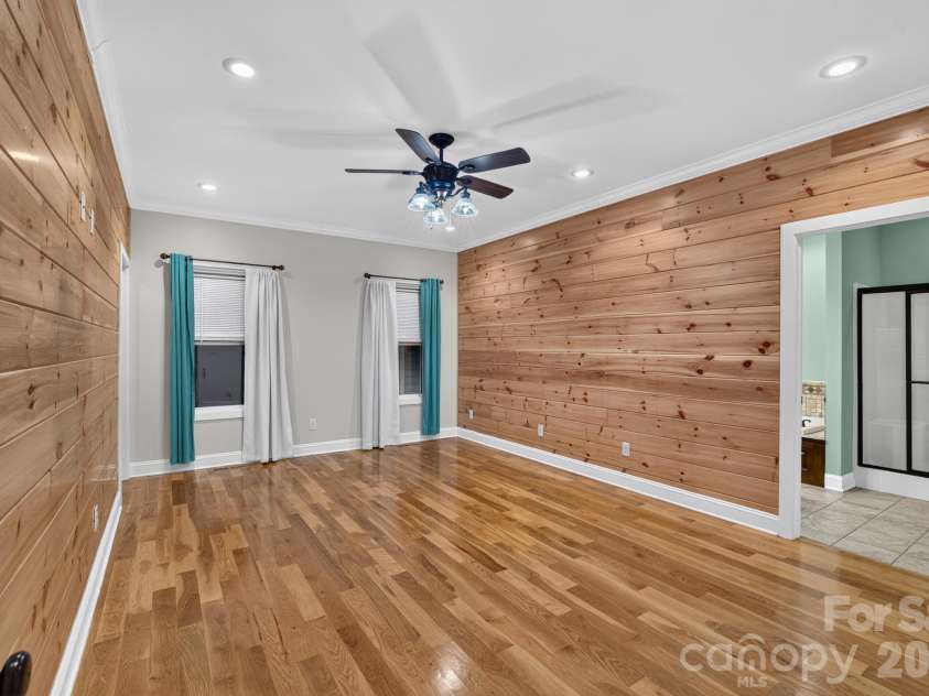 5596 Bridgewater Drive, Granite Falls, NC 28630.  MLS# CAR4430004, YatesRealty ID 56066. 