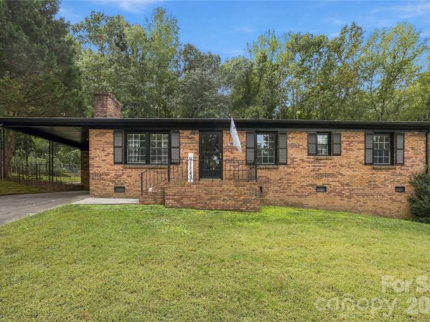 4721 Can Do Court, Gastonia, NC 28056.  MLS# CAR4433475, YatesRealty ID 56067. 