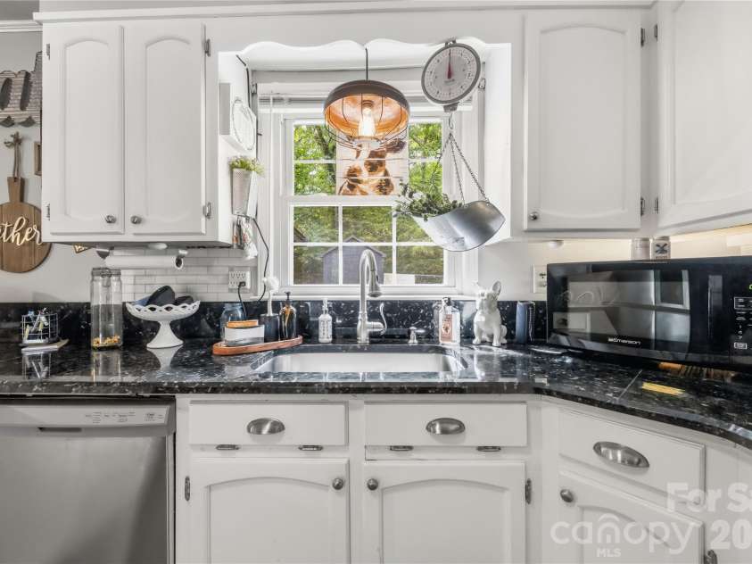4721 Can Do Court, Gastonia, NC 28056.  MLS# CAR4433475, YatesRealty ID 56067. 
