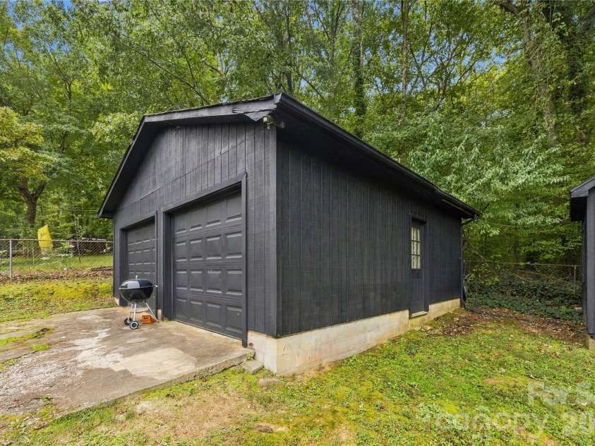 4721 Can Do Court, Gastonia, NC 28056.  MLS# CAR4433475, YatesRealty ID 56067. 