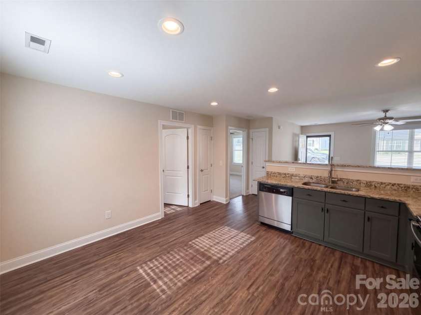 335 Odell Drive, Concord, NC 28025.  MLS# CAR4433505, YatesRealty ID 56072. 