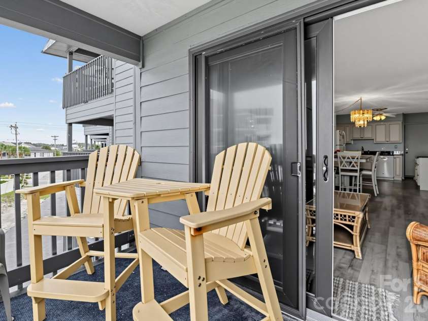 6000 Ocean Boulevard, North Myrtle Beach, SC 29582.  MLS# CAR4432291, YatesRealty ID 56074. 