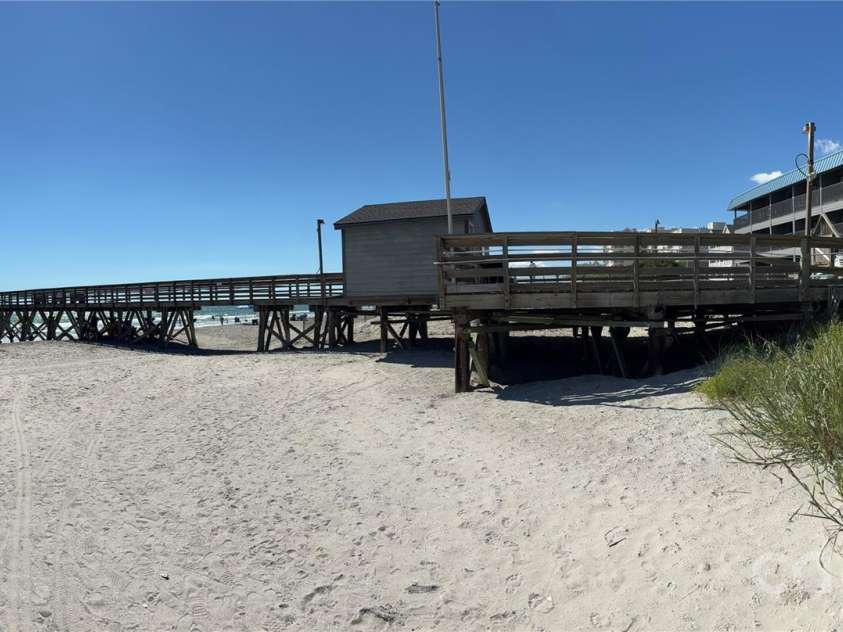 6000 Ocean Boulevard, North Myrtle Beach, SC 29582.  MLS# CAR4432291, YatesRealty ID 56074. 