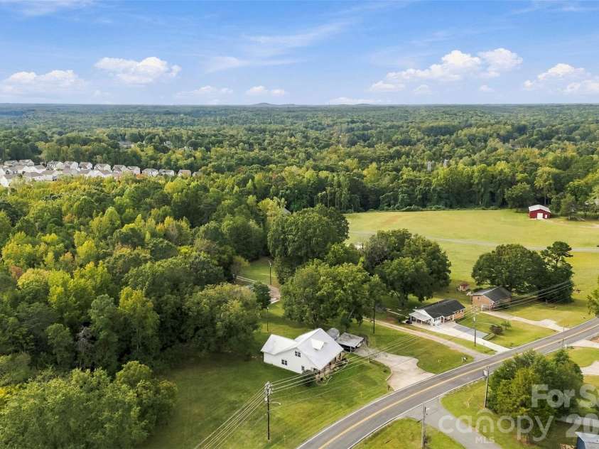 2832 Beaty Road, Gastonia, NC 28056.  MLS# CAR4433204, YatesRealty ID 56076. 