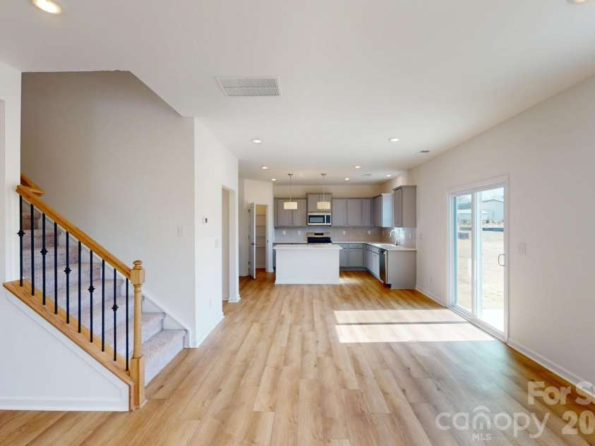 920 Barker Street, Monroe, NC 28112.  MLS# CAR4315513, YatesRealty ID 5608. Family room