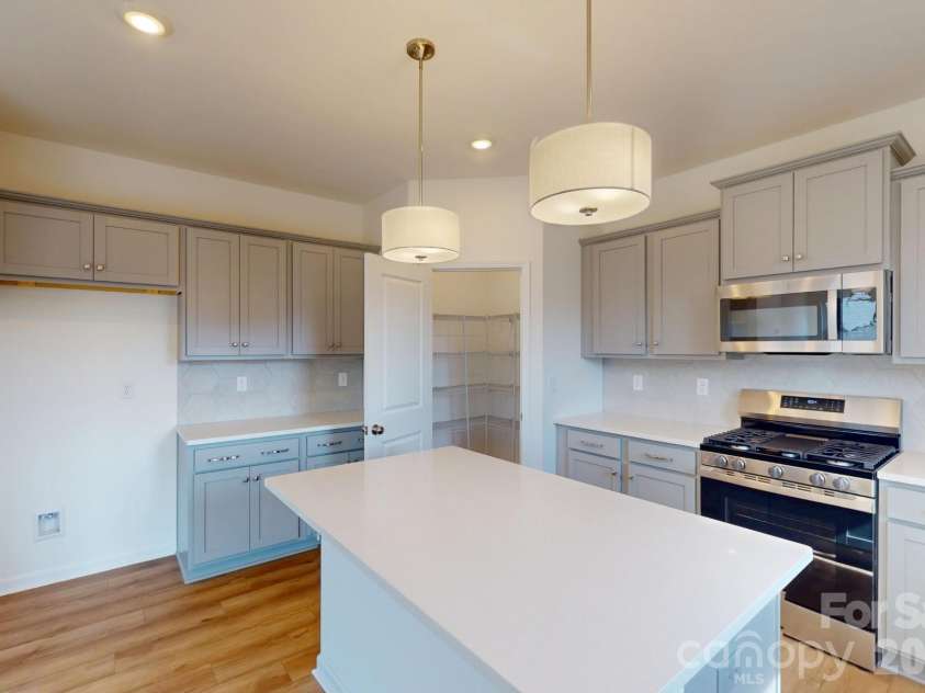 920 Barker Street, Monroe, NC 28112.  MLS# CAR4315513, YatesRealty ID 5608. Kitchen