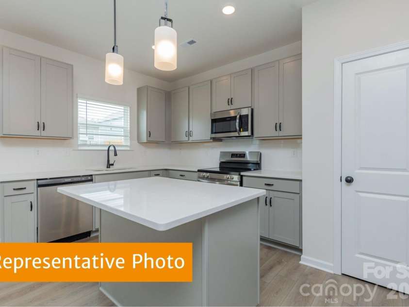 659 Cooley Drive, Salisbury, NC 28147.  MLS# CAR4433523, YatesRealty ID 56082. 