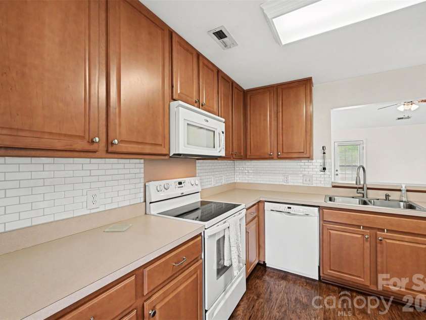 225 Brooks Farm Drive, Rockwell, NC 28138.  MLS# CAR4433513, YatesRealty ID 56083. 