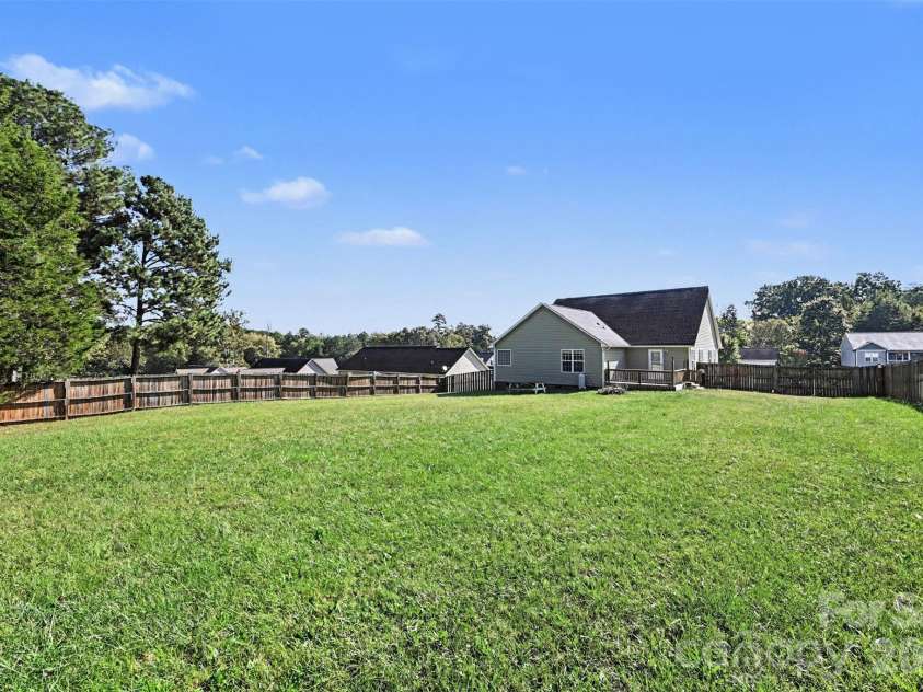 225 Brooks Farm Drive, Rockwell, NC 28138.  MLS# CAR4433513, YatesRealty ID 56083. 