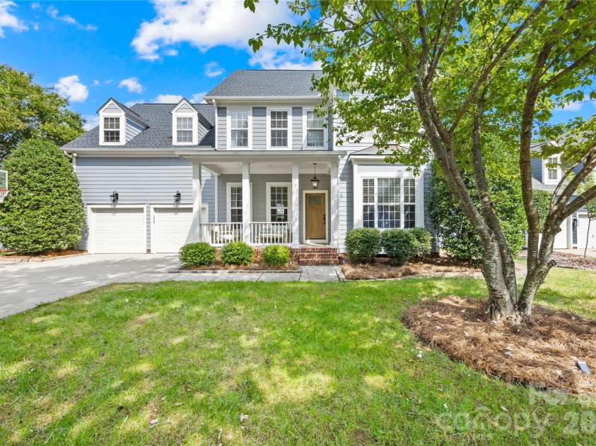 17242 Pennington Drive, Huntersville, NC 28078.  MLS# CAR4427106, YatesRealty ID 56087. 