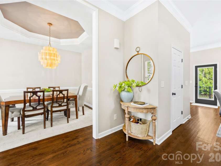 17242 Pennington Drive, Huntersville, NC 28078.  MLS# CAR4427106, YatesRealty ID 56087. Entry