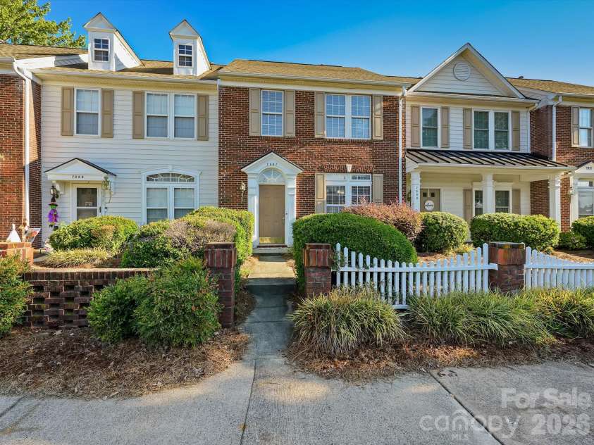 7007 Creft Circle, Indian Trail, NC 28079.  MLS# CAR4433341, YatesRealty ID 56089. 