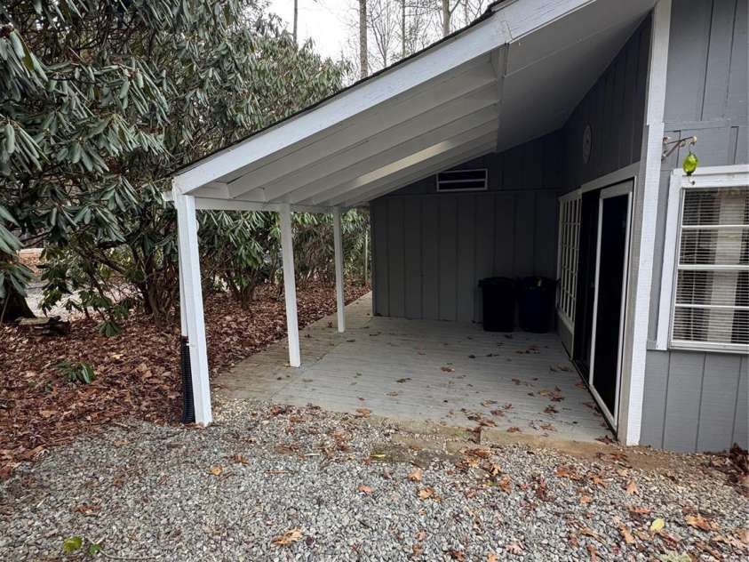 103 Teaberry Lane, Newland, NC 28657.  MLS# CAR4326344, YatesRealty ID 5609. 