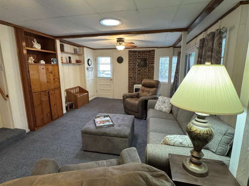 103 Teaberry Lane, Newland, NC 28657.  MLS# CAR4326344, YatesRealty ID 5609. 