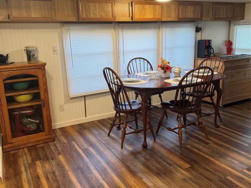103 Teaberry Lane, Newland, NC 28657.  MLS# CAR4326344, YatesRealty ID 5609. 