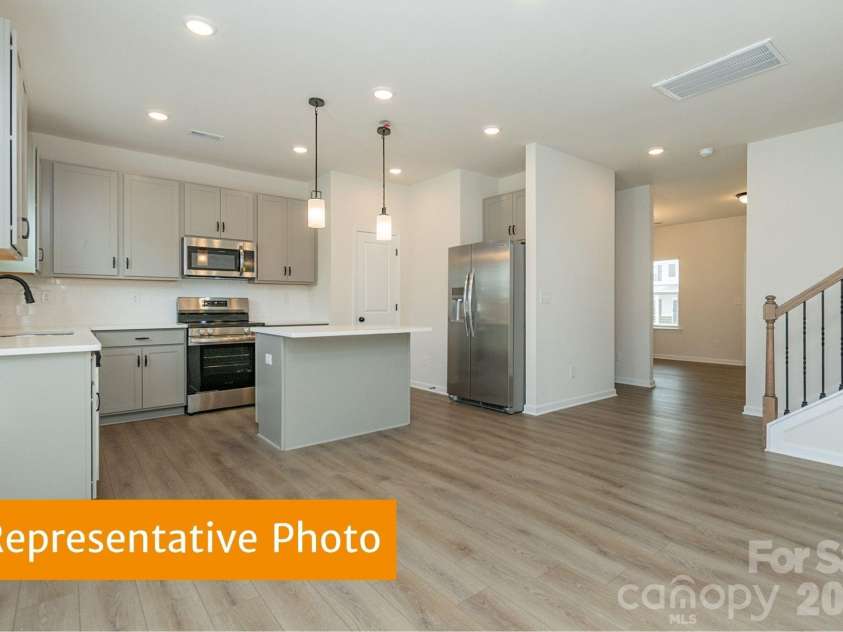 670 Cooley Drive, Salisbury, NC 28147.  MLS# CAR4433534, YatesRealty ID 56091. 