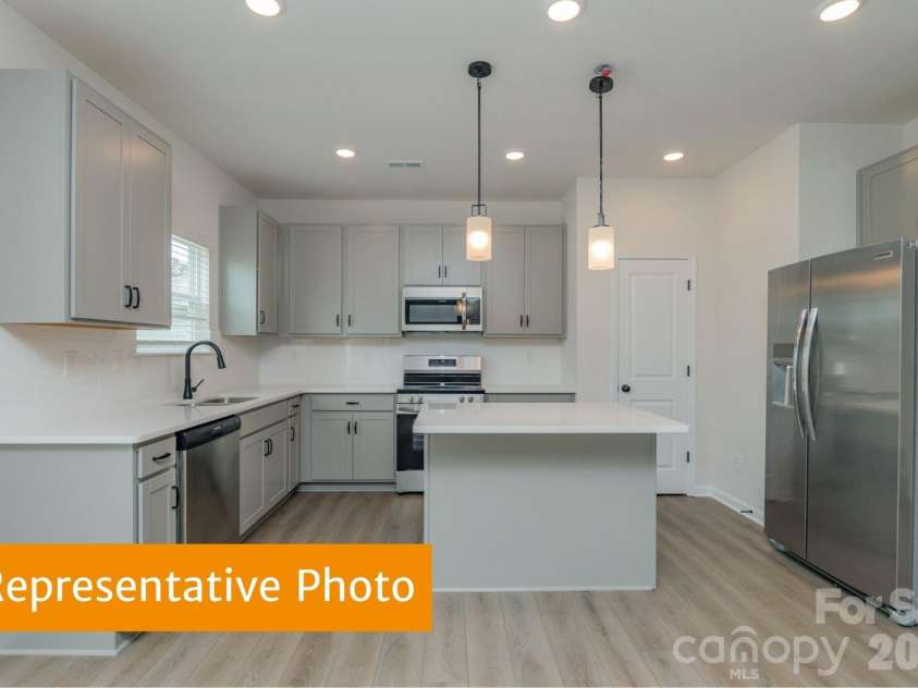 670 Cooley Drive, Salisbury, NC 28147.  MLS# CAR4433534, YatesRealty ID 56091. 