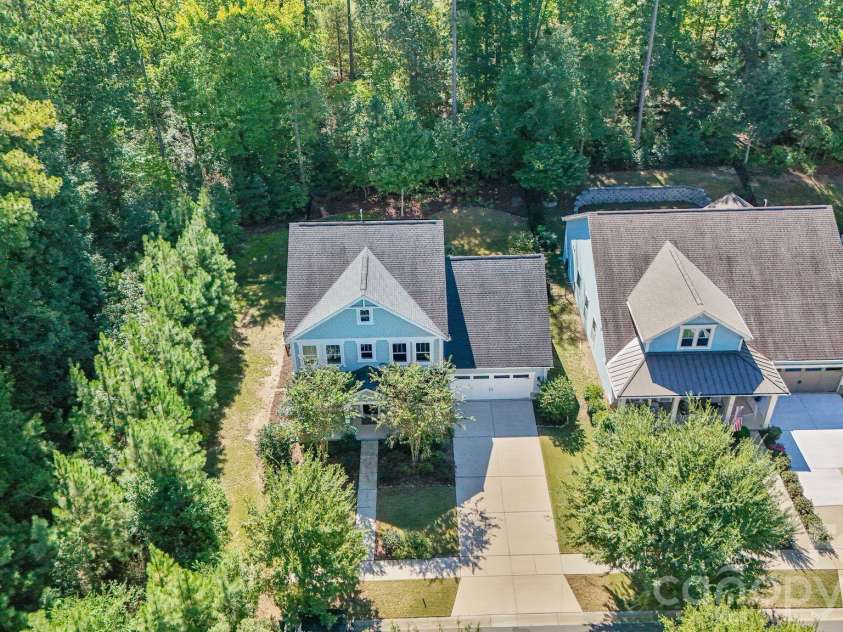 736 Yellow Jessamine Drive, Clover, SC 29710.  MLS# CAR4431089, YatesRealty ID 56095. 
