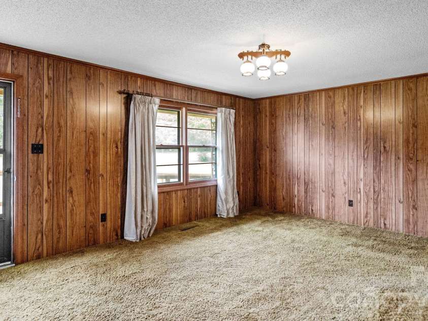 6007 Mooresville Road, Salisbury, NC 28147.  MLS# CAR4433211, YatesRealty ID 56096. 