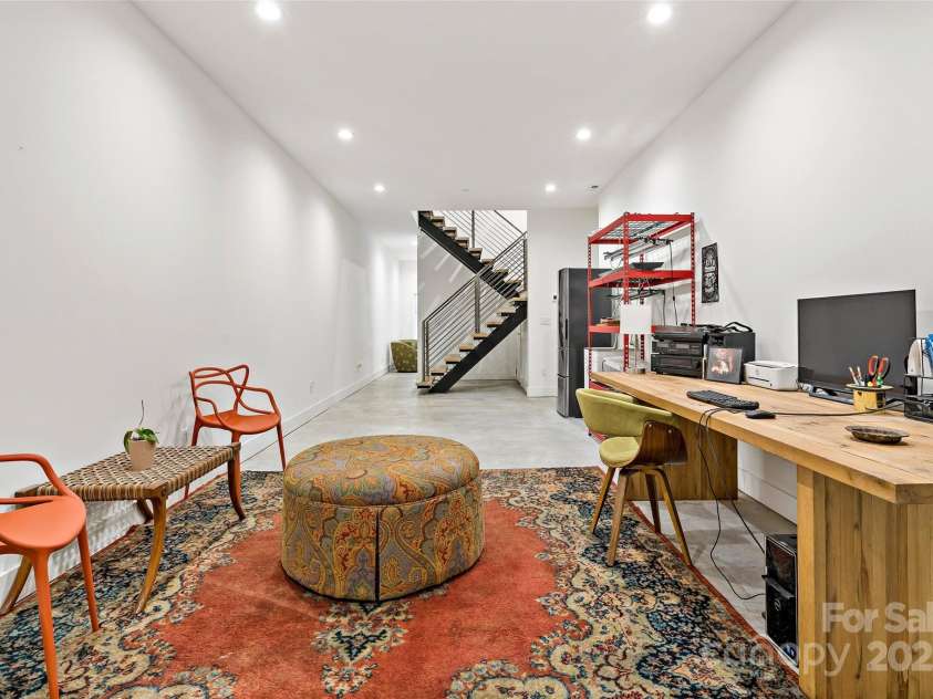 27 Hawberry Court, Asheville, NC 28805.  MLS# CAR4216829, YatesRealty ID 561. 