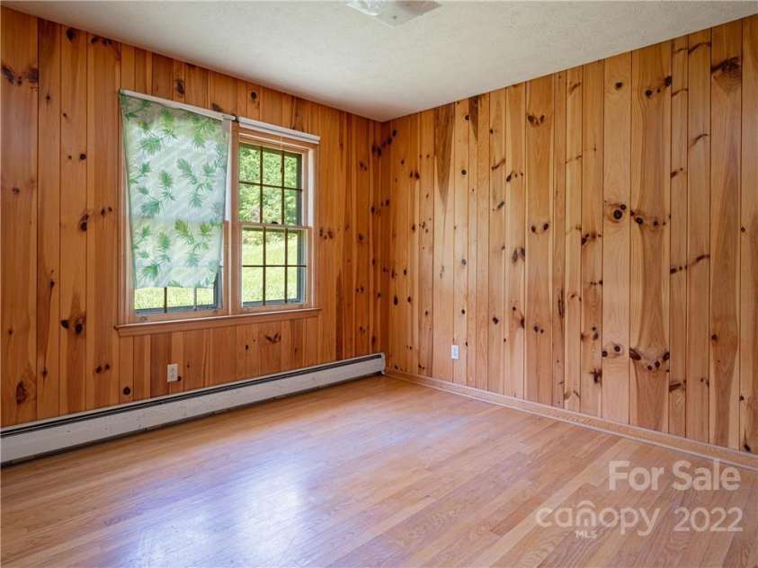 99999 Merrills Cove Road, Asheville, NC 28803.  MLS# CAR3918824, YatesRealty ID 561. 