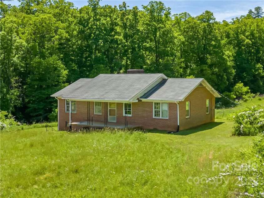 99999 Merrills Cove Road, Asheville, NC 28803.  MLS# CAR3918824, YatesRealty ID 561. 