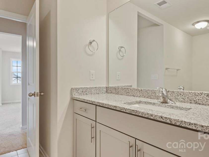 607 Fox Cove Road, Hendersonville, NC 28792.  MLS# CAR4241351, YatesRealty ID 5610. Photos are representative