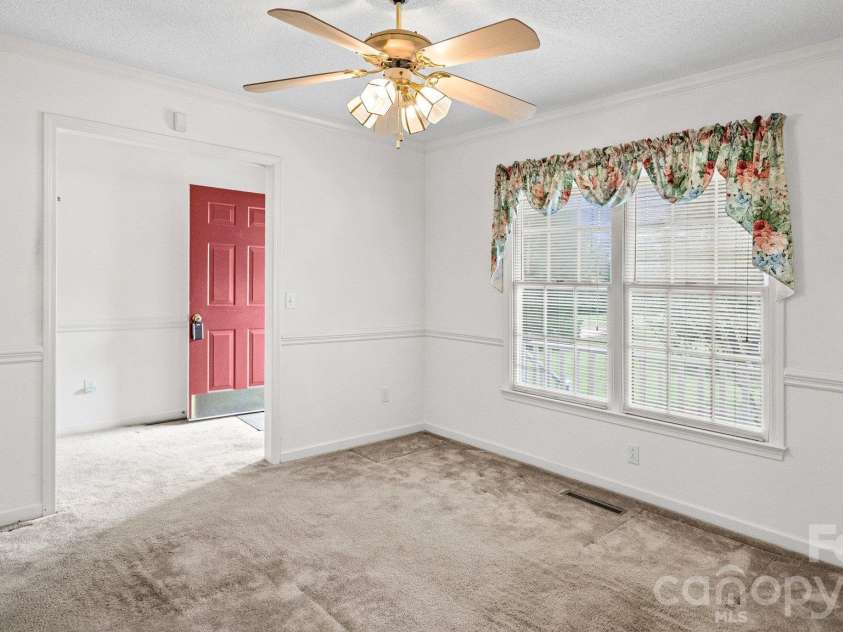 6009 Mooresville Road, Salisbury, NC 28147.  MLS# CAR4433216, YatesRealty ID 56100. 