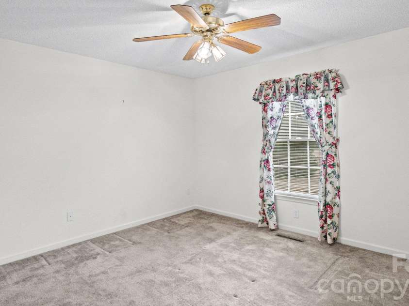 6009 Mooresville Road, Salisbury, NC 28147.  MLS# CAR4433216, YatesRealty ID 56100. 