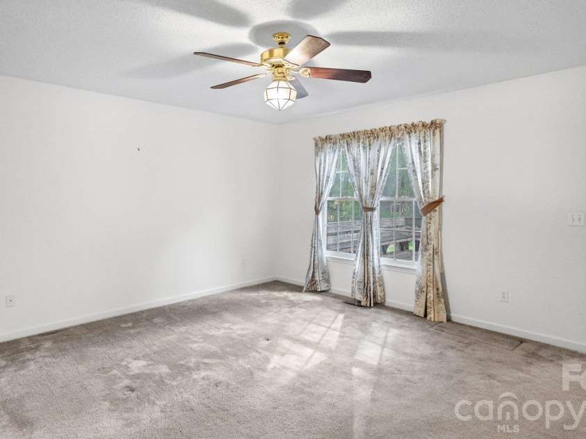 6009 Mooresville Road, Salisbury, NC 28147.  MLS# CAR4433216, YatesRealty ID 56100. 