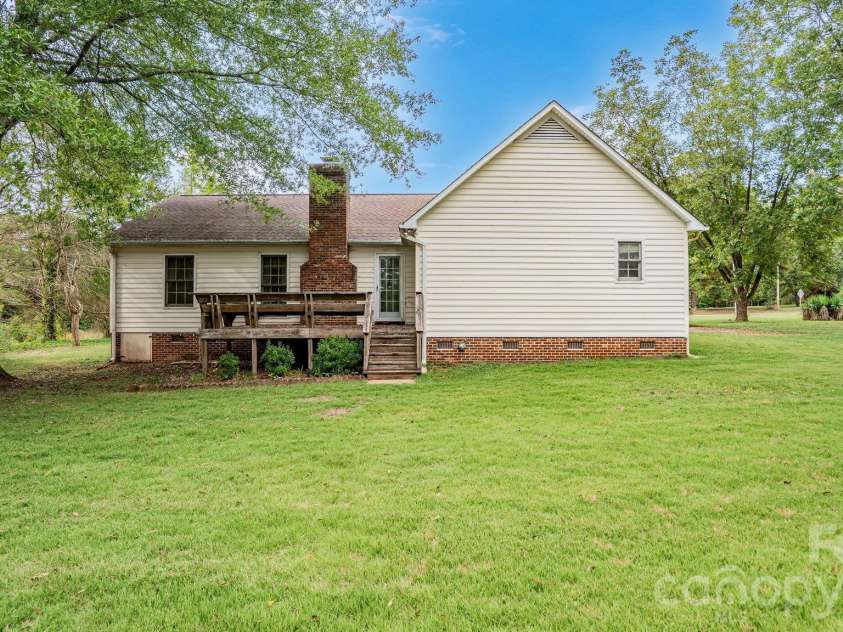6009 Mooresville Road, Salisbury, NC 28147.  MLS# CAR4433216, YatesRealty ID 56100. 