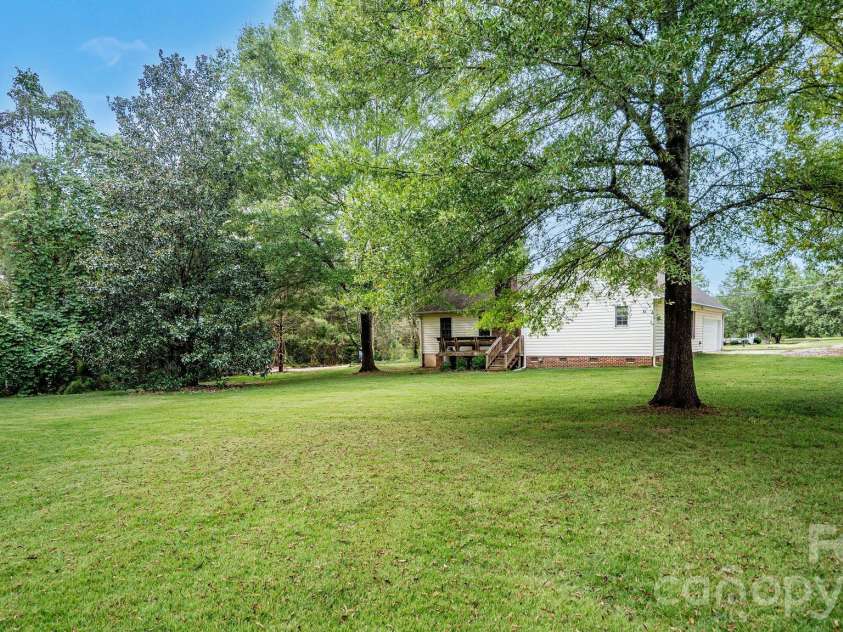 6009 Mooresville Road, Salisbury, NC 28147.  MLS# CAR4433216, YatesRealty ID 56100. 