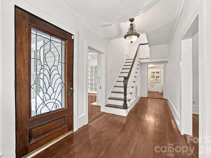 4036 Will Proctor Street, Denver, NC 28037.  MLS# CAR4429272, YatesRealty ID 56101. Foyer & front staircase
