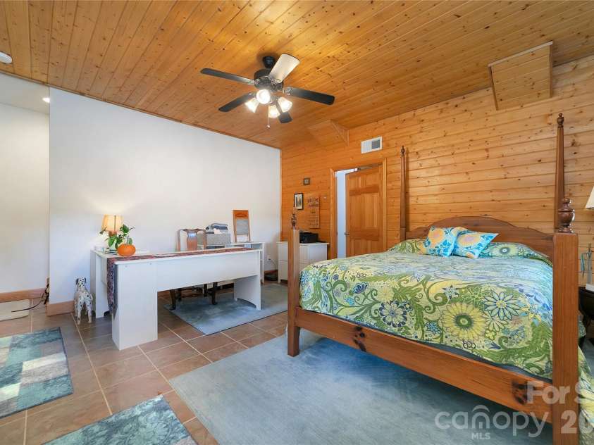 373 Lynn Crest Drive, Brevard, NC 28712.  MLS# CAR4432927, YatesRealty ID 56102. 