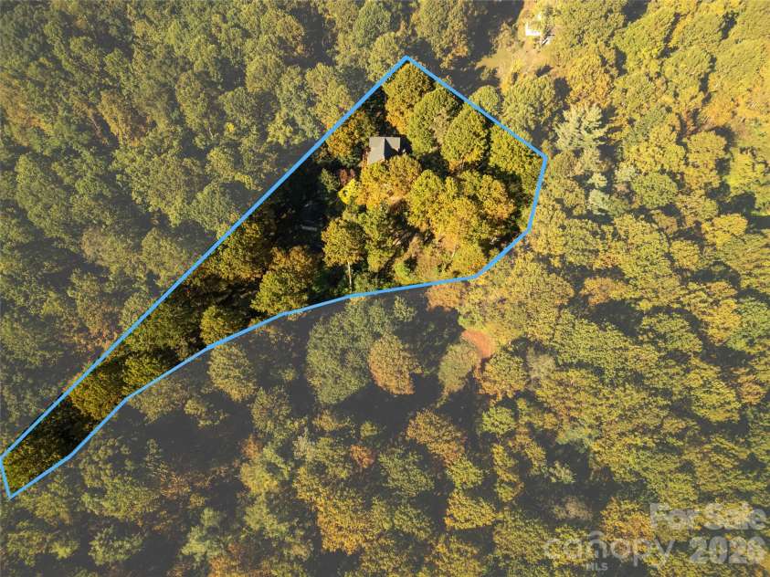 373 Lynn Crest Drive, Brevard, NC 28712.  MLS# CAR4432927, YatesRealty ID 56102. 