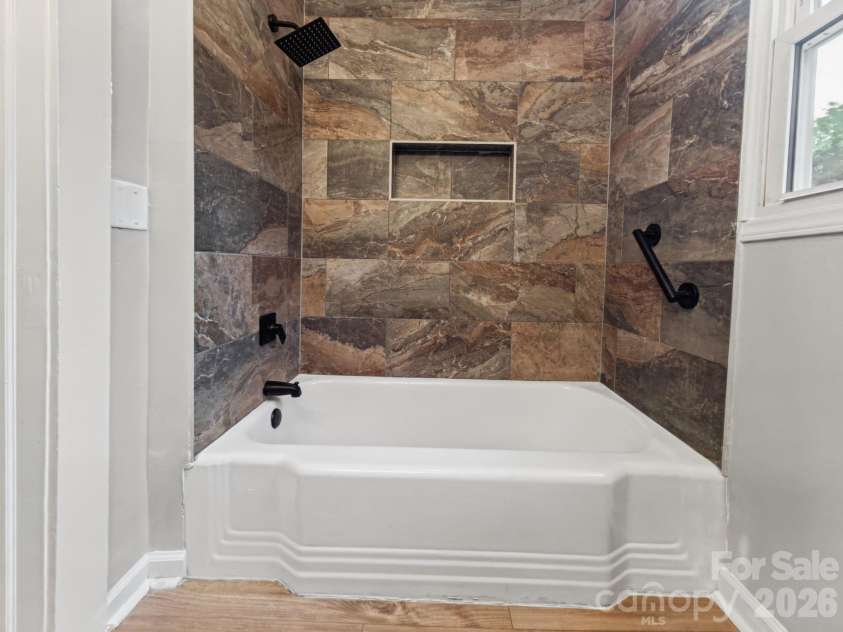 1207 4th Avenue, Gastonia, NC 28052.  MLS# CAR4433154, YatesRealty ID 56103. 