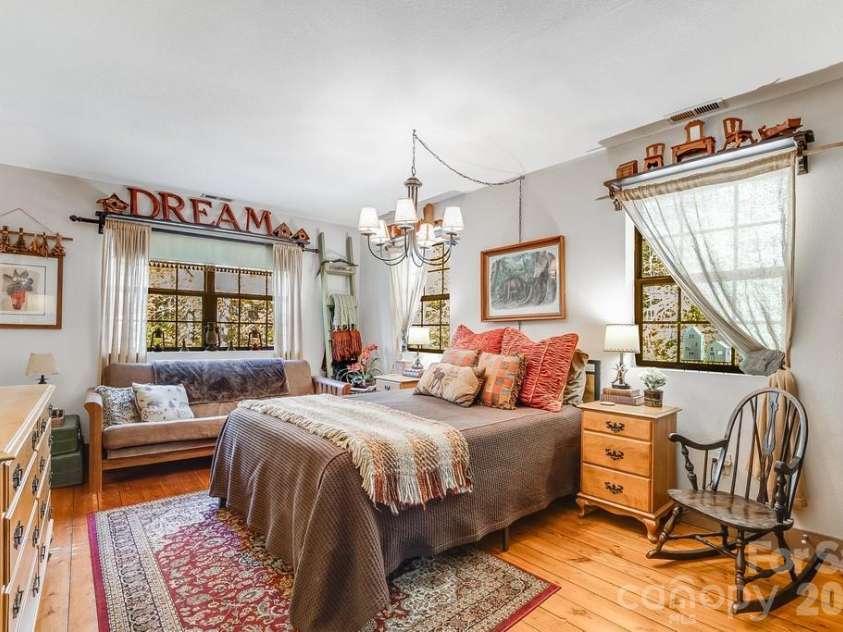 111 Elkhound Road, Waynesville, NC 28785.  MLS# CAR4433122, YatesRealty ID 56104. Upper Level Bedroom 2