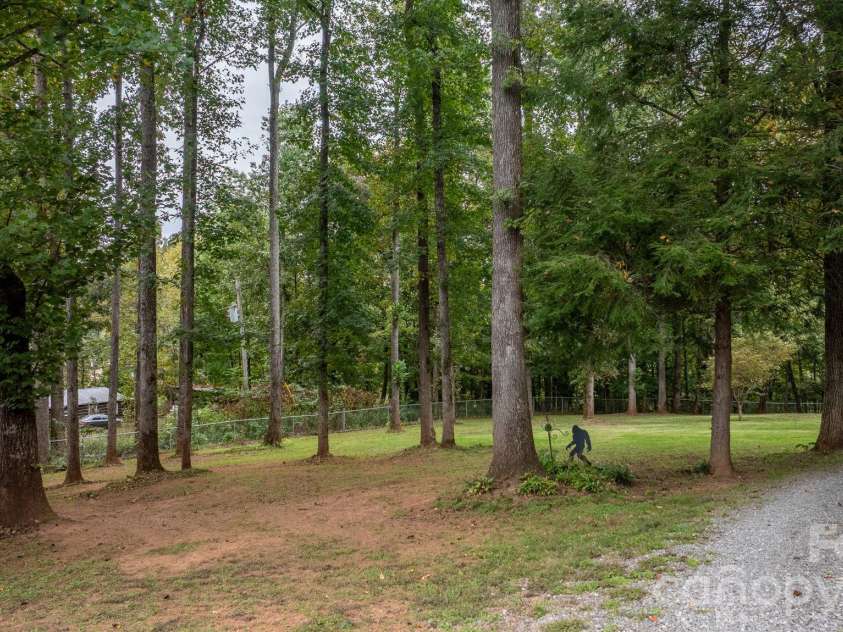 2786 Byrd Road, Morganton, NC 28655.  MLS# CAR4433345, YatesRealty ID 56105. 