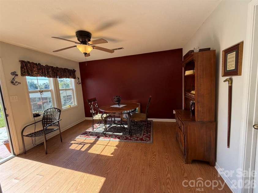 69 B Buena Vista Ridge, Marion, NC 28752.  MLS# CAR4433164, YatesRealty ID 56106. 