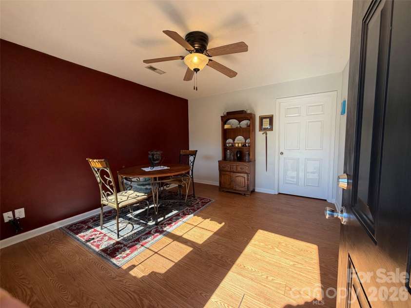 69 B Buena Vista Ridge, Marion, NC 28752.  MLS# CAR4433164, YatesRealty ID 56106. 