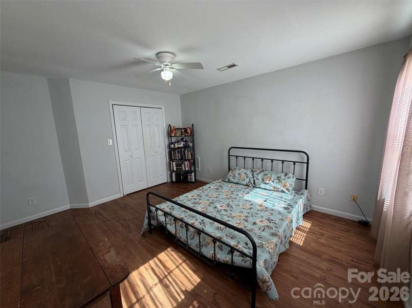69 B Buena Vista Ridge, Marion, NC 28752.  MLS# CAR4433164, YatesRealty ID 56106. 