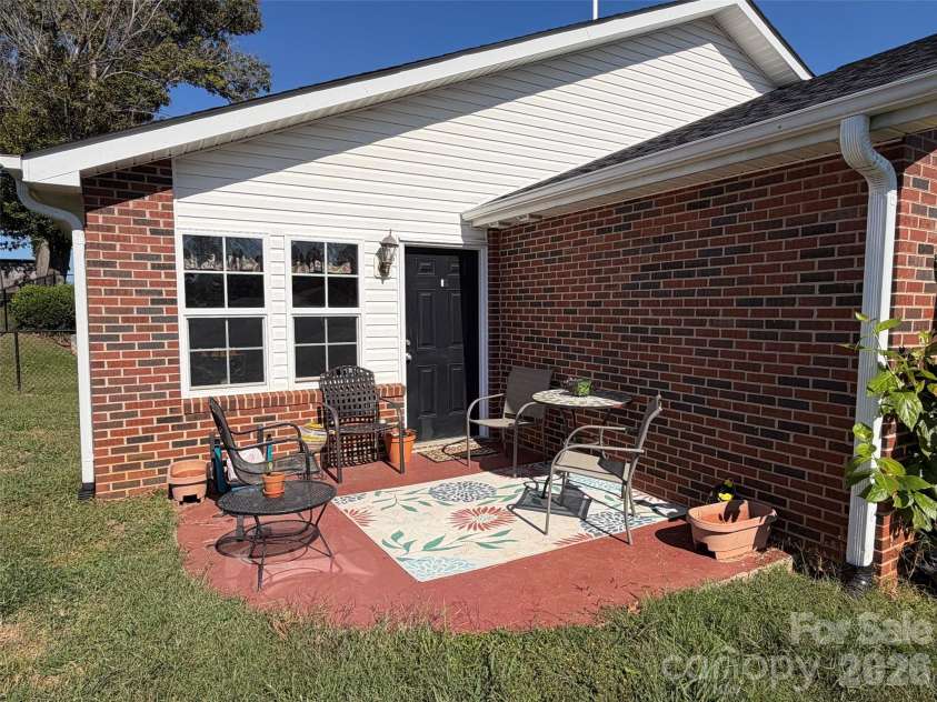 69 B Buena Vista Ridge, Marion, NC 28752.  MLS# CAR4433164, YatesRealty ID 56106. 