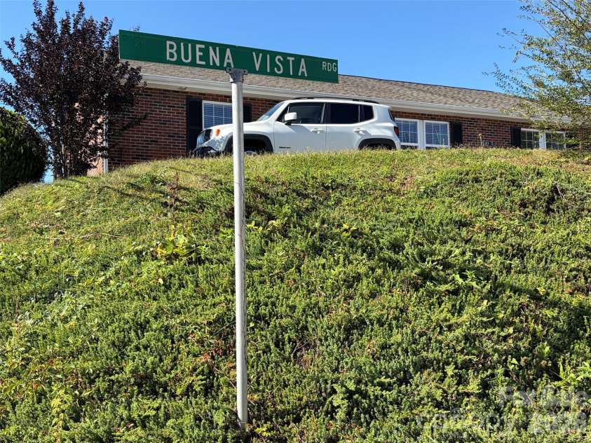 69 B Buena Vista Ridge, Marion, NC 28752.  MLS# CAR4433164, YatesRealty ID 56106. 